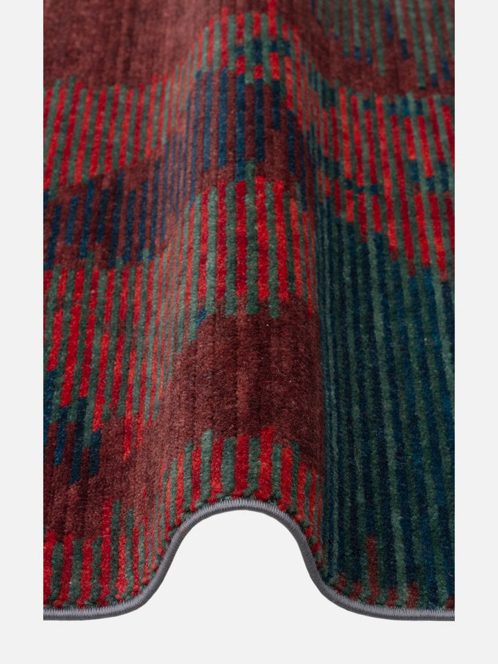 Burj Serisi %100 Naturel El Emeğiyle Üretilen TENCEL™ Kara Tezgah Halı 02 BERRY - Carpetdocia