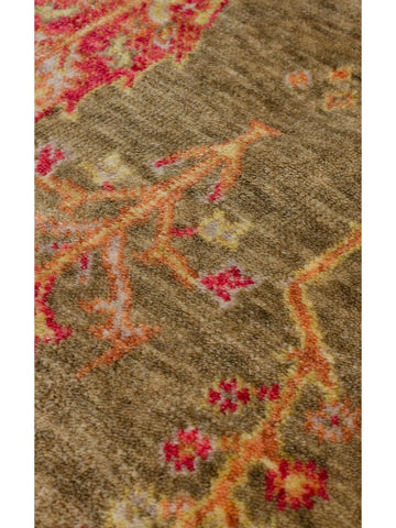 Oushak Carnaval 100% Natural Easy to Clean Handcrafted TENCEL™ Modern Uşak Carpet 08 GREEN AUTUMN Q
